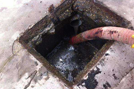 博山城东通厕所电动工具|马桶怎样才能疏通,卫生间底部漏水